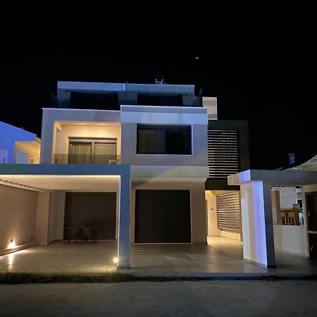 Vit'S Sea Villa Siviri Exterior photo